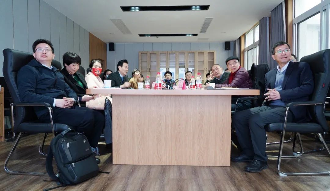 c3f36a83e582cf89d999fdbd715a738f.jpg c3f36a83e582cf89d999fdbd715a738f.jpg